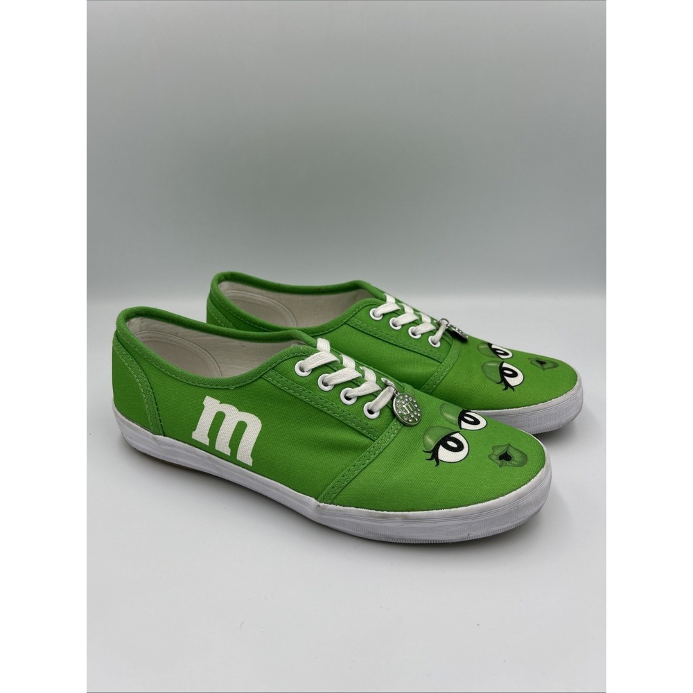 The Bradford Exchange Green M&M Miss Green Tennis Shoes W/ Charms Womens Sz 8